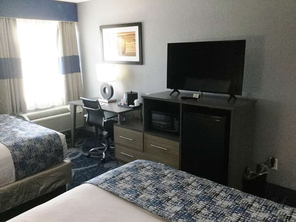 Baymont Inn & Suites Shawnee Zimmer foto