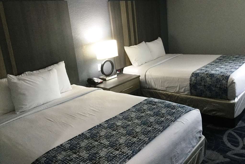 Baymont Inn & Suites Shawnee Zimmer foto